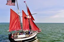 Day sailing experience with a gaff-rigged schooner in Tampa Bay