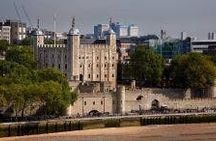 Crown Jewels of London tour with River Cruise