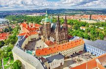 Prague Castle walking tour with bus transfer