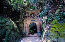 Guided tour to Marble Mountain and Hoi An City from Da Nang Port