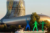 Bordeaux cruise with dance classes and music