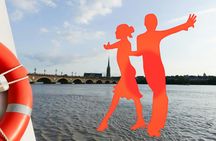 Bordeaux cruise with dance classes and music