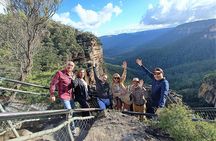 Blue Mountains Waterfalls Full-Day Tour with Lunch and Dinner