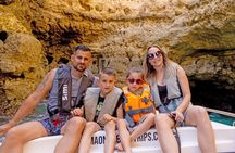 1-hour private boat tour to Benagil Cave, hidden caves and beaches