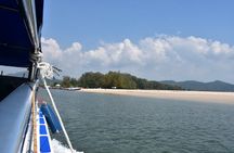 Private Speedboat Tour to Hong Island with Kayaking from Krabi