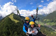Stubai panorama paragliding flight