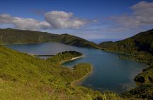 Lagoa do Fogo and hot springs day trip