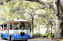 Savannah Walking and Bus Tour to Learn about Slavery