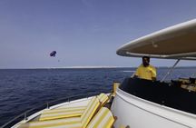 Elite VIP Snorkeling Cruise with BBQ and Seafood Lunch from Hurghada