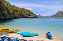 Guided tour to Ang Thong with kayak and lunch from Koh Samui