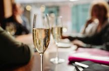 Guided tapas and wine tour in Barcelona