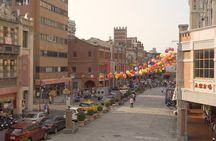 2 hours Dadaocheng private guided walking tour
