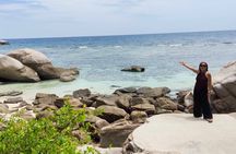 Private full-day car tour of Koh Tao with snorkel