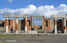 Pompeii's Villa of the Mysteries Exclusive Archaeologist-led Tour