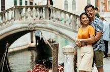 Private Photoshoot in the Venice Canals