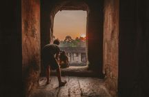 Angkor Wat Temple sunrise tour with professional guide