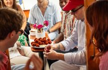 Food and canals tour in Amsterdam
