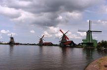 Private Sightseeing Tour to the Windmills and Giethoorn