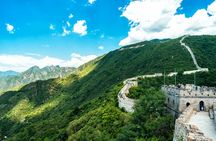 Small Group Tour to Mutianyu Great Wall with Lunch