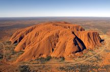 Plane Flight of Uluru, Kata Tjuta and Lake Amadeus