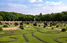 Day Tour of Chambord and Chenonceau with Private Lunch from Amboise