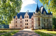 Loire Valley Day from Tours with Visit to Azay le Rideau and Villandry