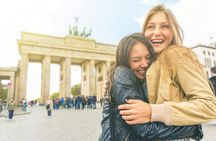 Berlin Essentials Photoshoot at Top Attractions in Berlin