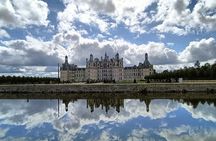 A day in Chambord and Chenonceau with private lunch from Tours