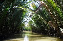 1-Day Tour to Mekong Delta with Sampan Riding and Lunch