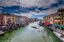 Quick Kayak Tour for Small Groups in Venice