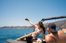 Half-Day Motorboat Cruise in Santorini