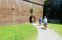 Lucca Sweet and Salty E-bike Tour with Food Tasting