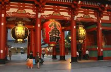 Guided food tour for families in Tokyo's Asakusa