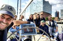 Sailing and Cruising  in the Port of Hamburg