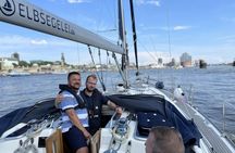 Sailing and Cruising  in the Port of Hamburg