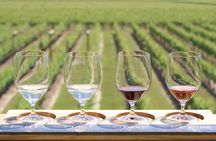 Chocolate, Wine and Niagara-on-the-Lake Tour from Toronto