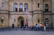 Alternative Berlin Bike Tour in English