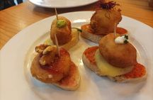 Valencia Food Tour with Tapas & Drinks with a Local