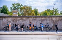 Berlin Wall and Cold War Bike Tour in English
