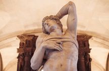 Highlights of the Louvre Group Tour