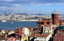 Nat Geo Day Tour: Artists and Artisans in Istanbul with Hands-on Art Class