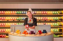 Guided tour to Keukenhof and Zaanse Schans from Amsterdam