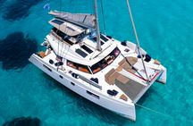 Private Family-Friendly Catamaran Cruise with Lunch from Chania