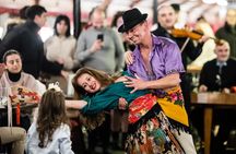 Dinner cruise on the Danube with folklore dance and live music