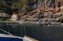 West Bays Sailing Trip from Funchal with Lunch