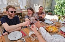 Small-group champagne tasting class and lunch near Epernay