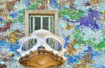 Old Town Walking Tour with optional Casa Batlló Skip The Line Ticket