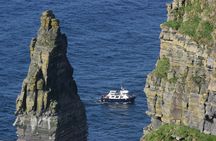 Boat Tour to the Cliffs of Moher and Aillwee Cave from Dublin