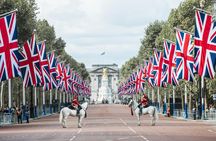 Buckingham Palace Tickets with Royal Walking Tour