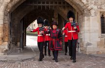 Tower of London, Thames River Ride and Changing of the Guards Tour